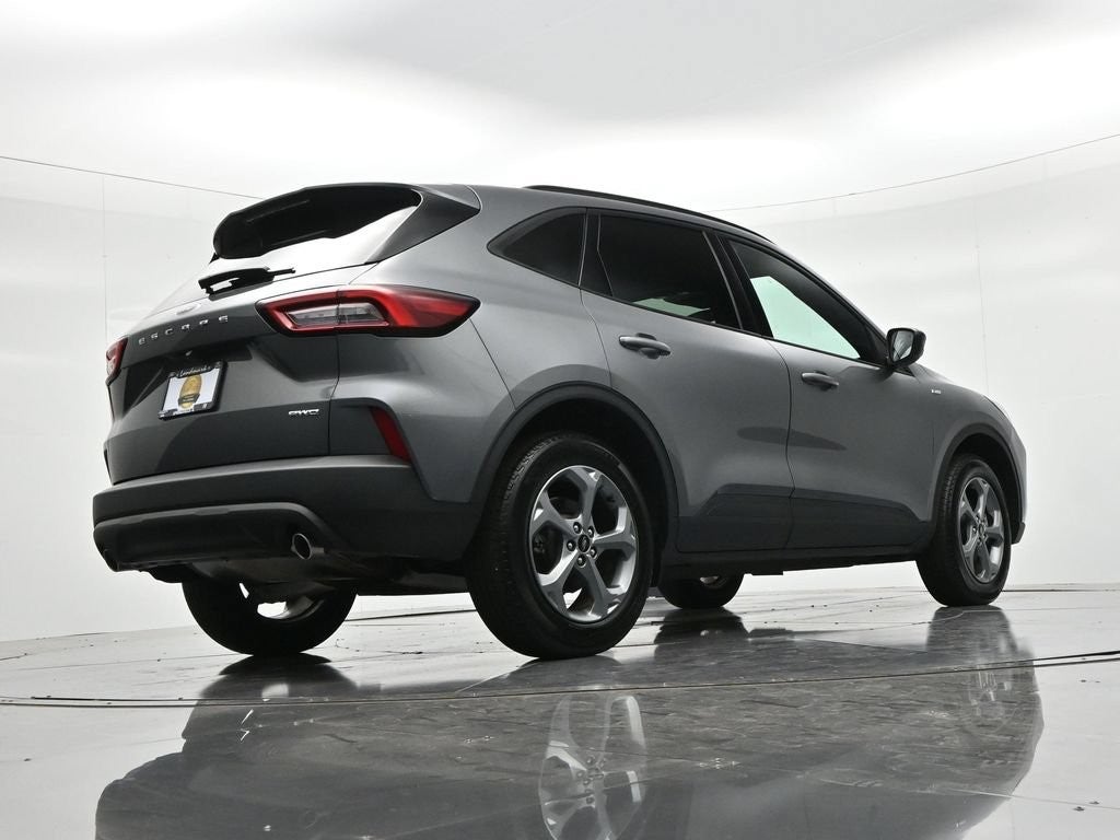 2025 Ford Escape ST-Line AWD