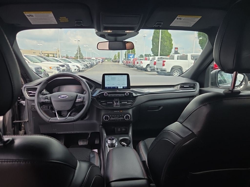2025 Ford Escape ST-Line Select AWD