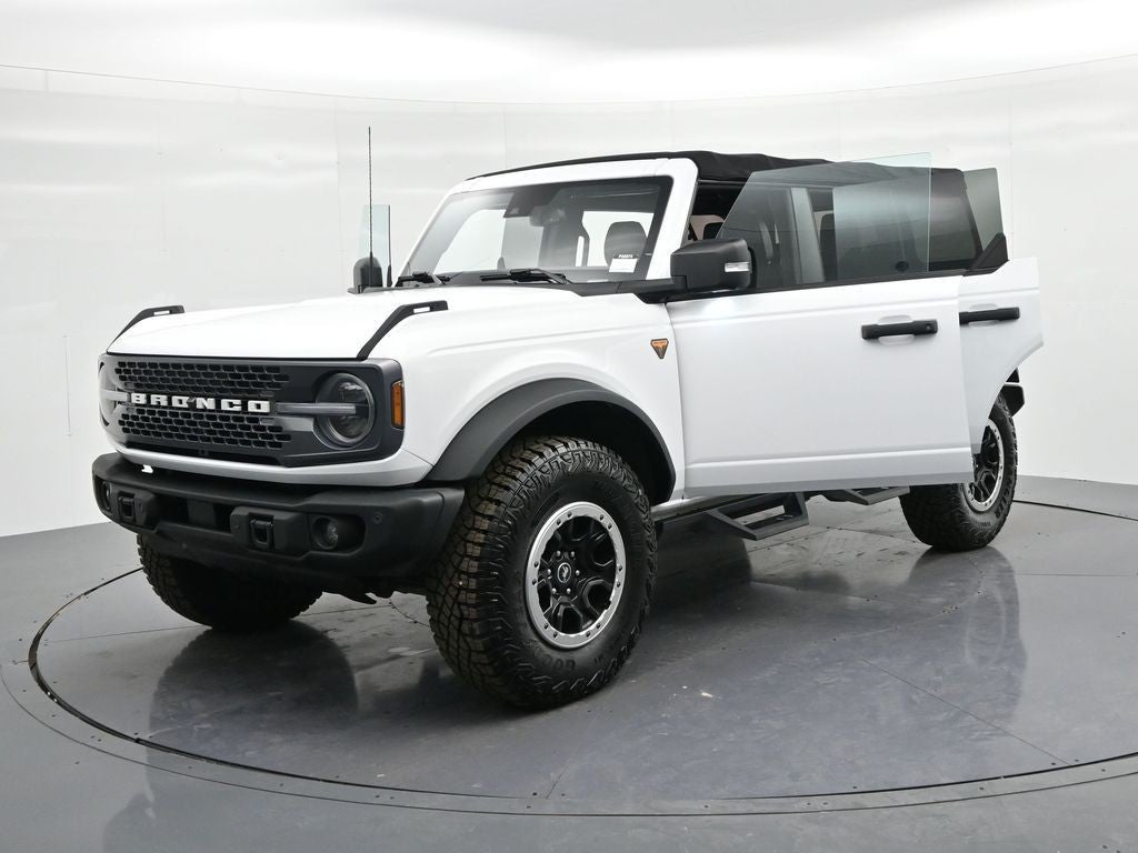 2022 Ford Bronco Badlands