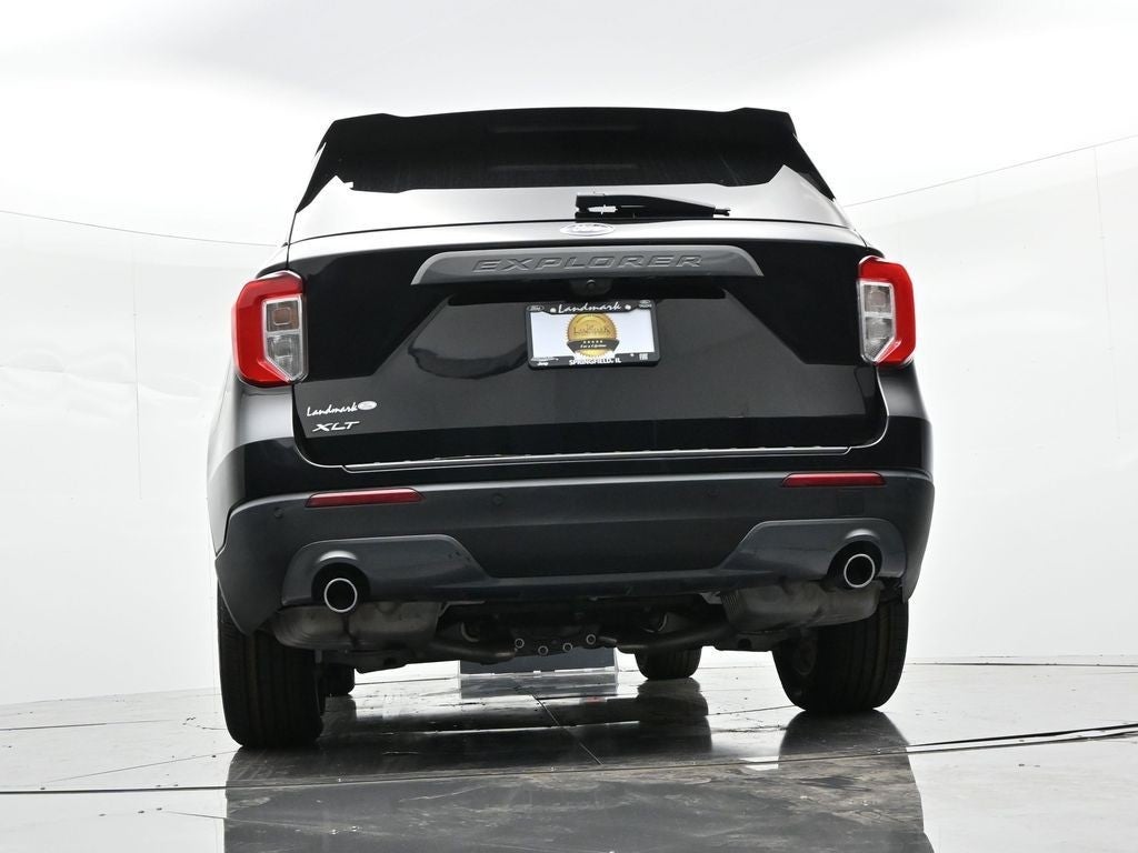 2022 Ford Explorer XLT RWD