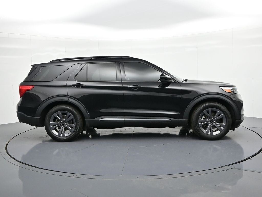 2022 Ford Explorer XLT RWD