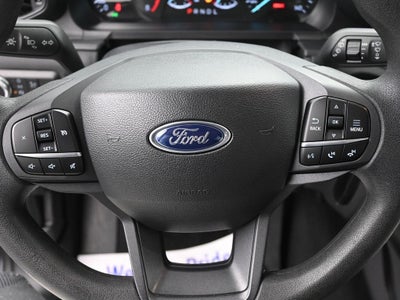 2023 Ford Explorer Base 4WD