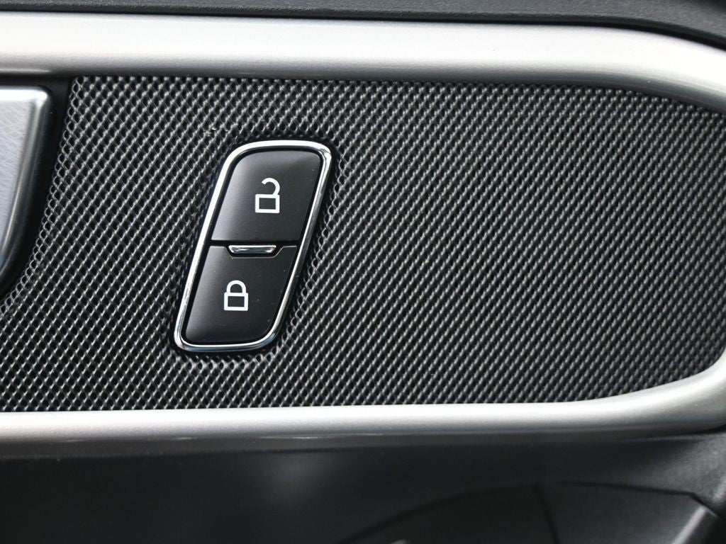 2023 Ford Explorer Base 4WD