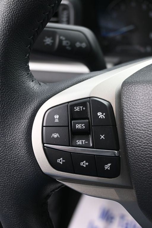 2023 Ford Explorer XLT 4WD