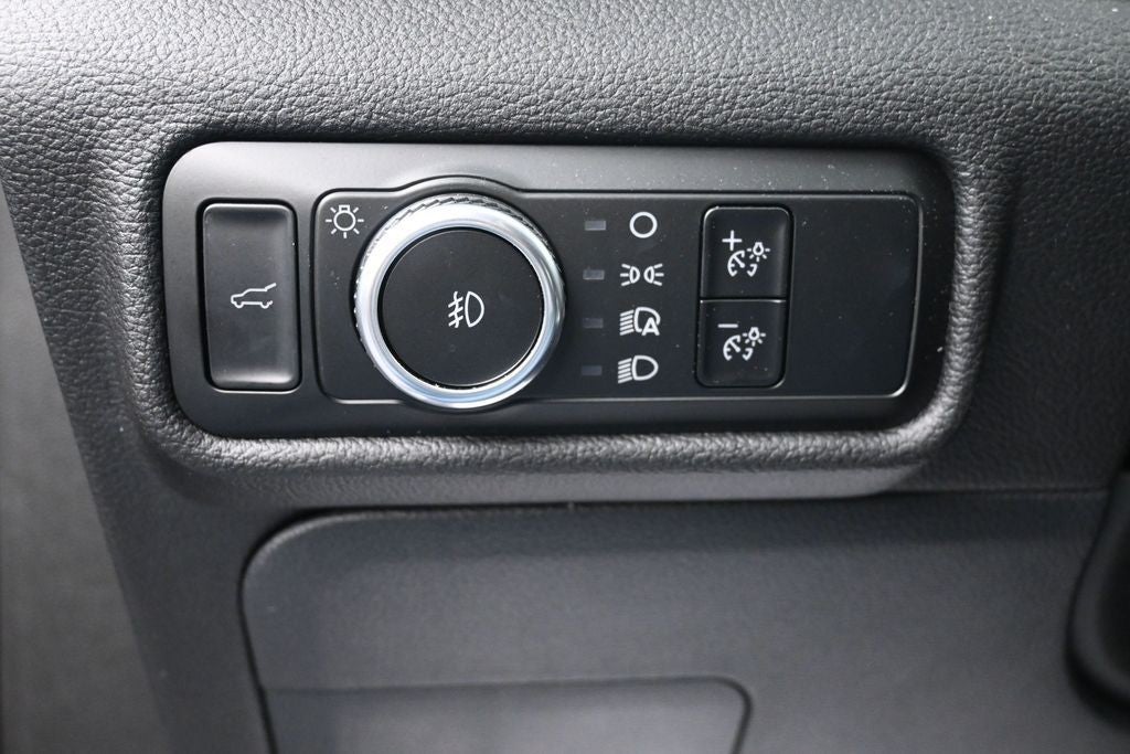 2023 Ford Explorer XLT 4WD
