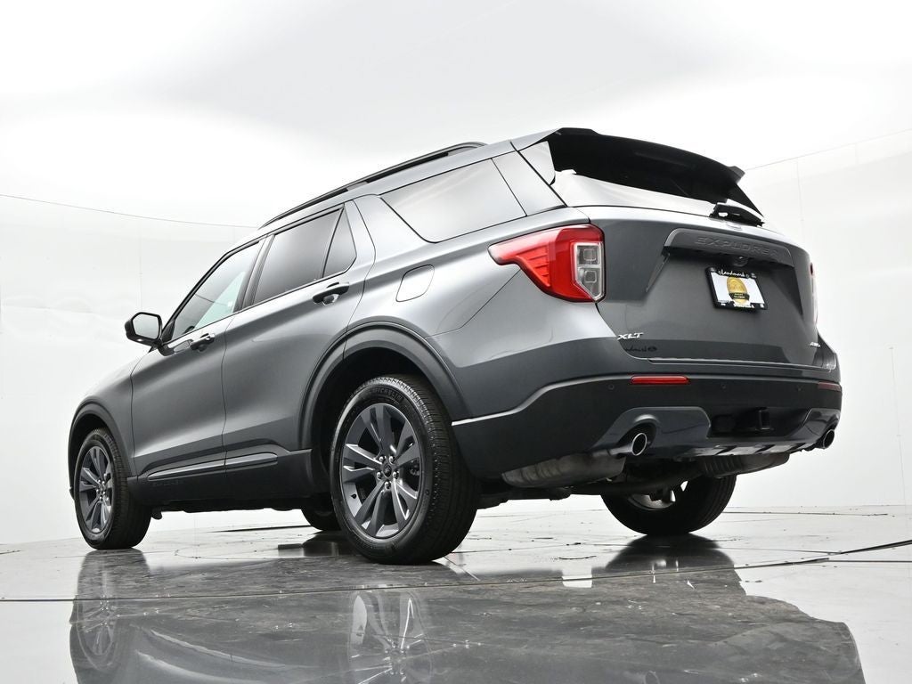 2023 Ford Explorer XLT 4WD