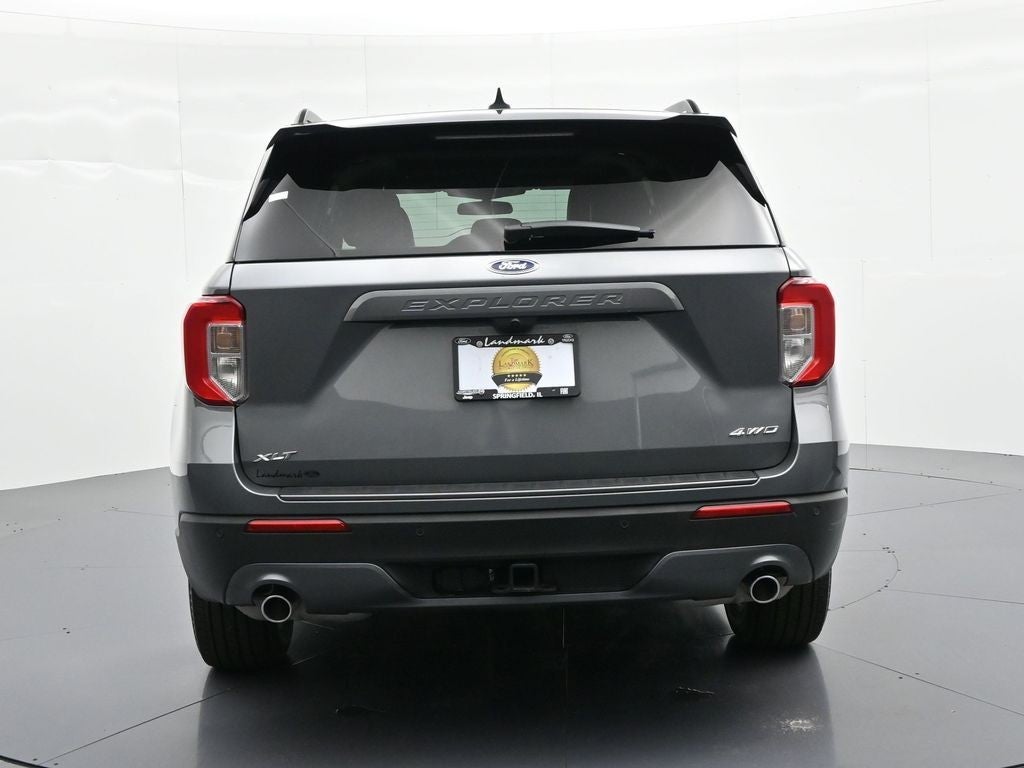 2023 Ford Explorer XLT 4WD