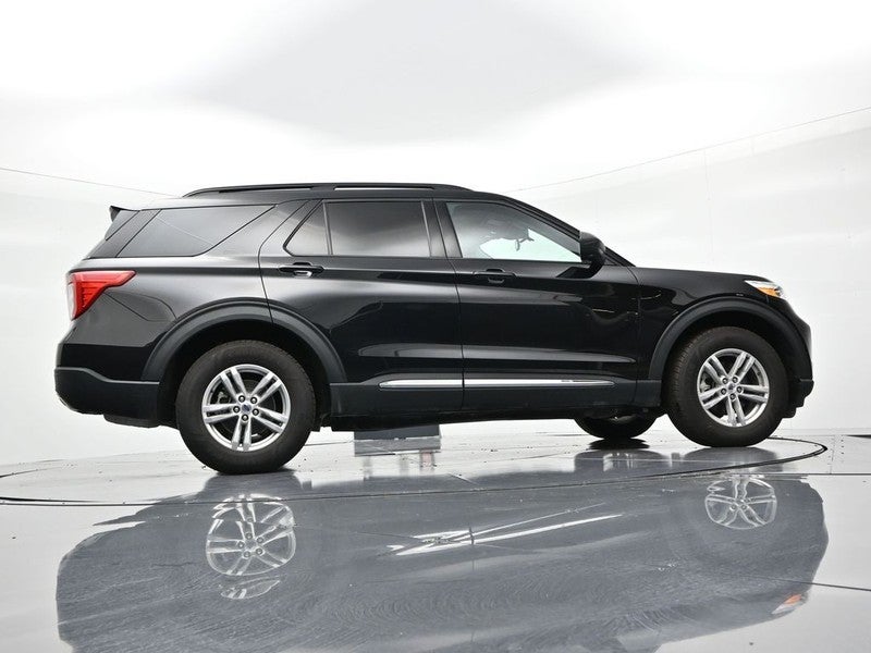 2022 Ford Explorer XLT 4WD