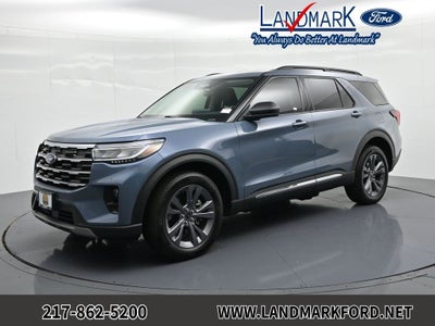 2025 Ford Explorer Active 4WD