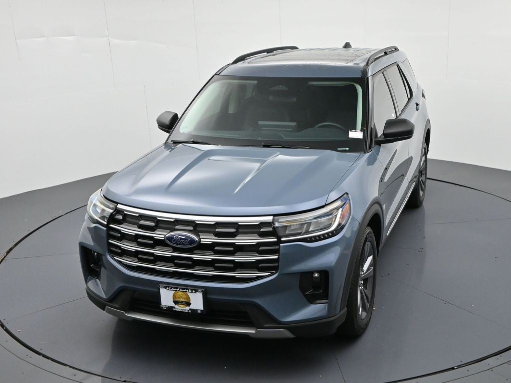 2025 Ford Explorer Active 4WD