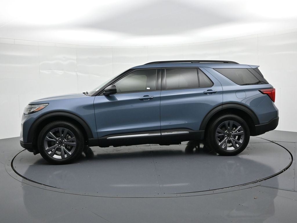 2025 Ford Explorer Active 4WD