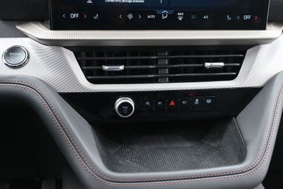 2025 Ford Explorer Active 4WD