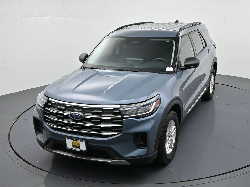 2025 Ford Explorer Active 4WD