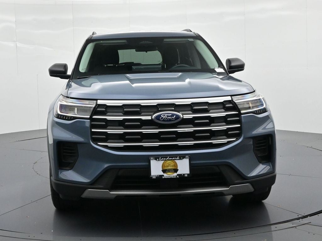 2025 Ford Explorer Active 4WD