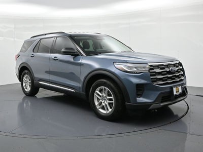 2025 Ford Explorer Active 4WD