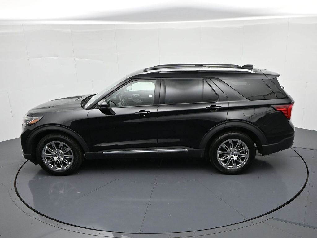 2026 Ford Explorer Platinum 4WD