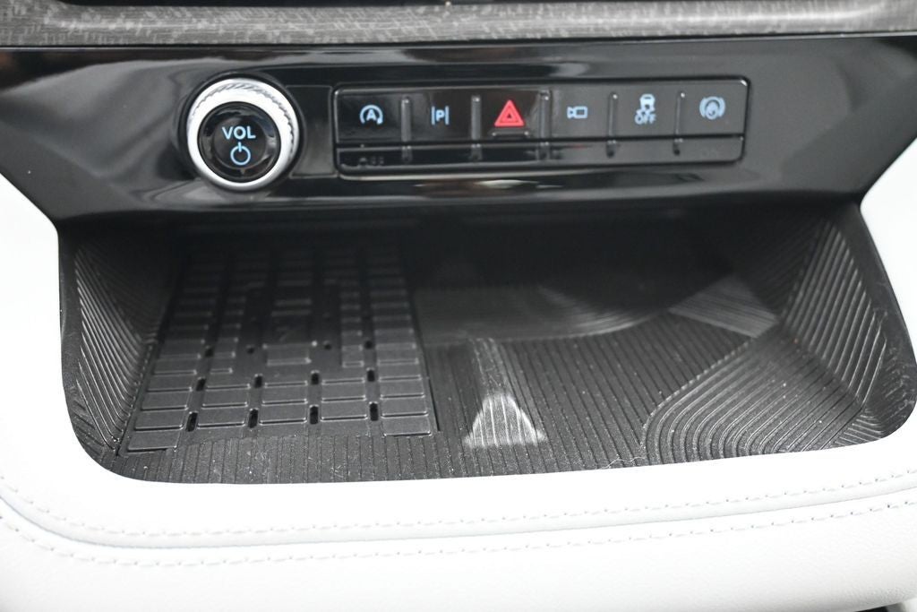 2025 Ford Explorer Platinum 4WD