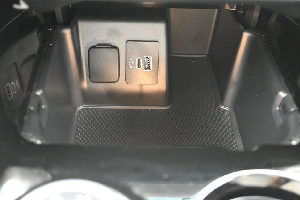 2025 Ford Explorer Platinum 4WD
