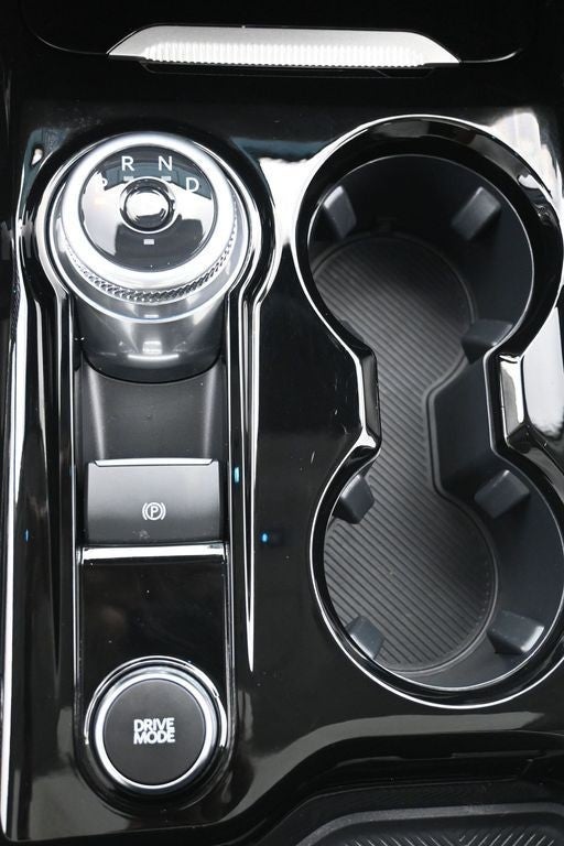 2025 Ford Explorer Platinum 4WD