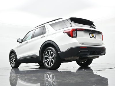 2025 Ford Explorer ST-Line 4WD