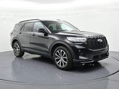 2025 Ford Explorer ST-Line 4WD