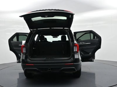 2025 Ford Explorer ST-Line 4WD