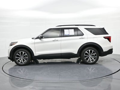 2025 Ford Explorer ST-Line 4WD