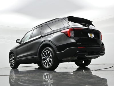 2026 Ford Explorer ST-Line 4WD
