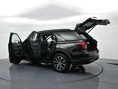 2026 Ford Explorer ST-Line 4WD