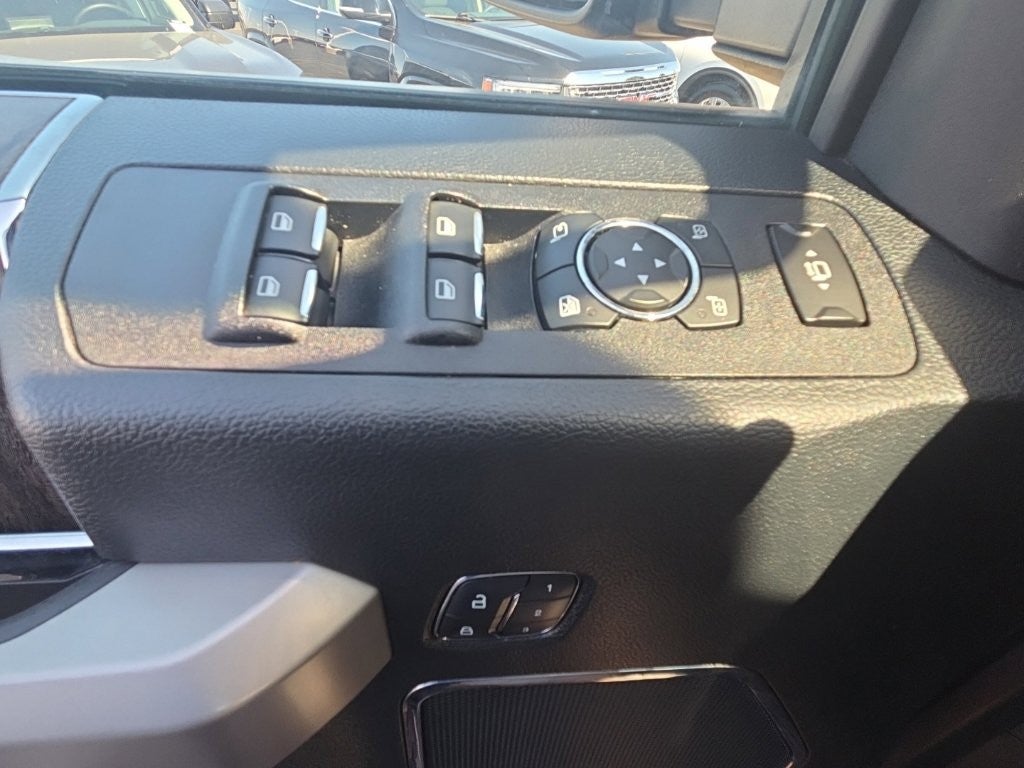 2018 Ford Super Duty F-250 SRW Lariat