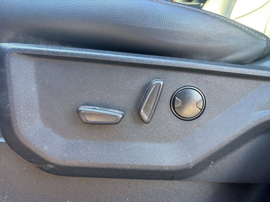 2025 Ford Super Duty F-250 SRW Lariat