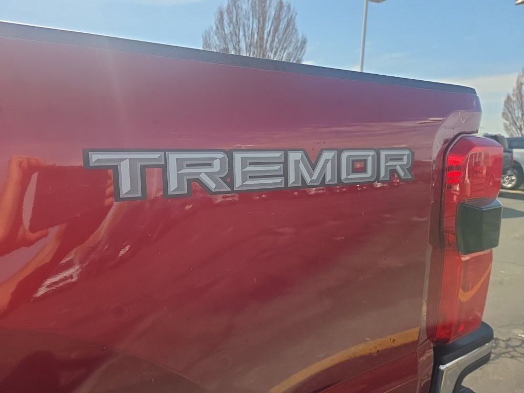 2026 Ford Super Duty F-350 SRW Lariat