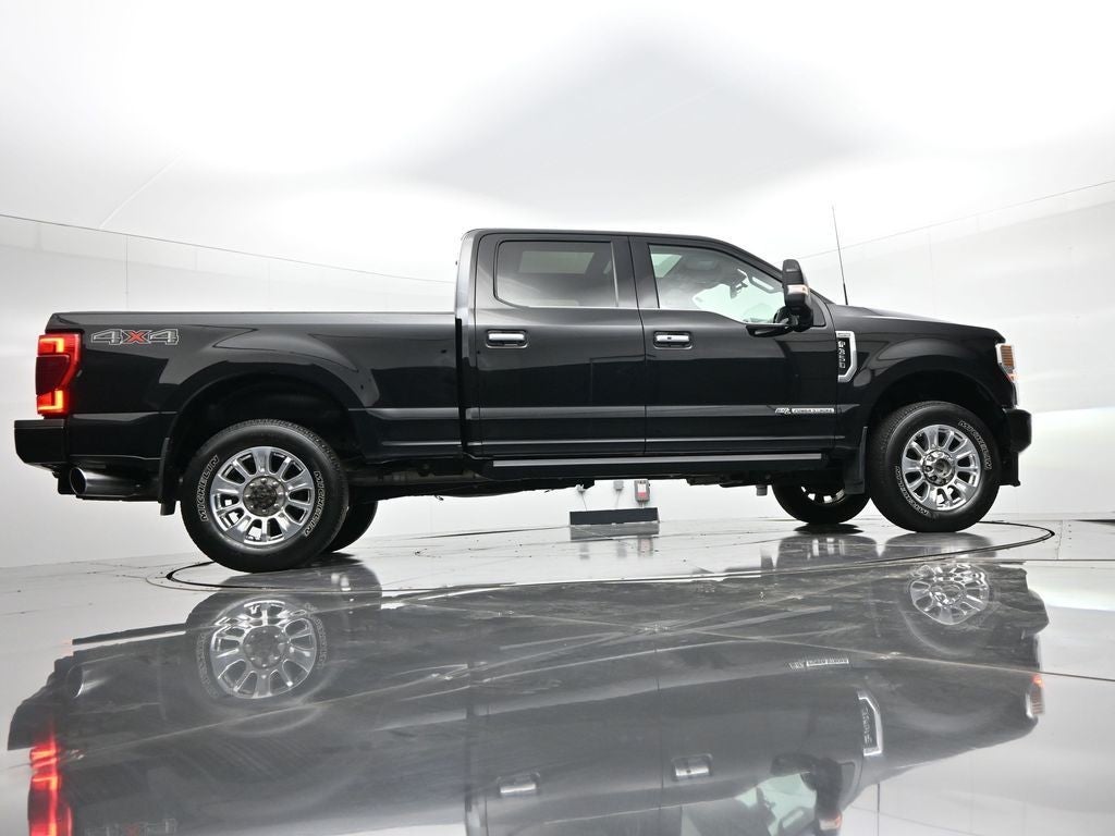 2022 Ford Super Duty F-350 SRW Limited
