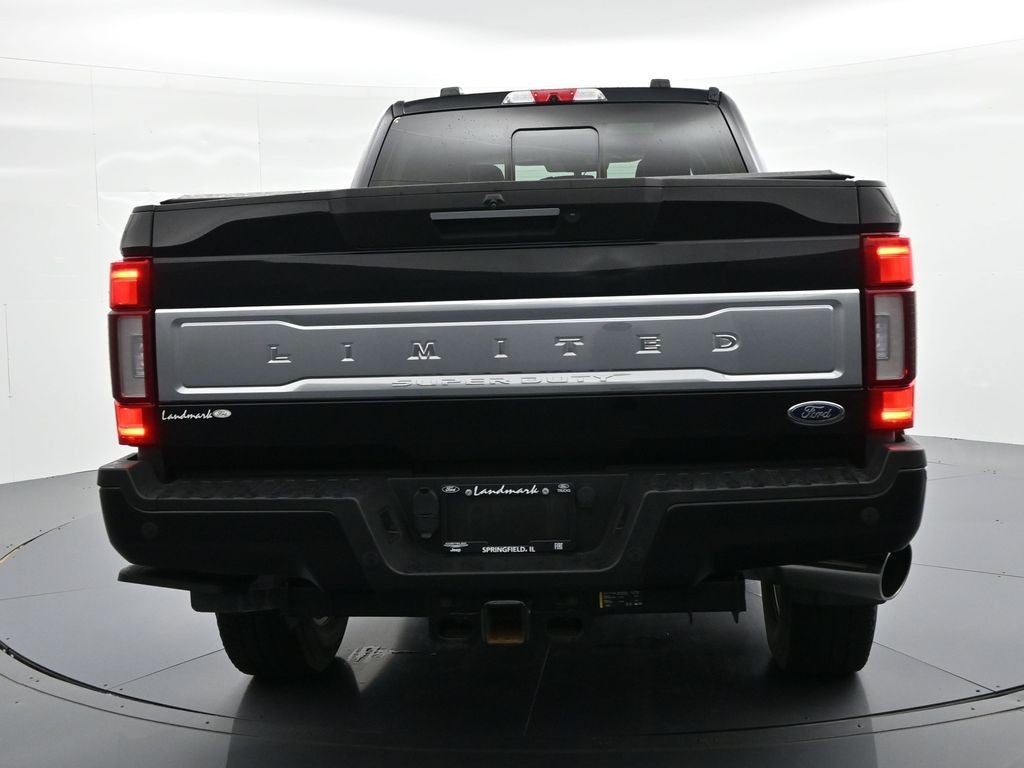 2022 Ford Super Duty F-350 SRW Limited