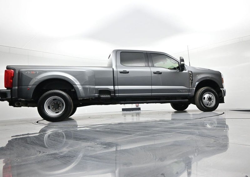 2025 Ford Super Duty F-350 DRW XLT