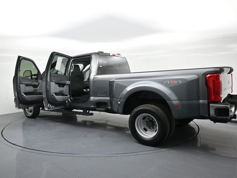 2025 Ford Super Duty F-350 DRW XLT