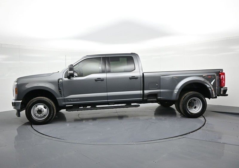 2025 Ford Super Duty F-350 DRW XLT