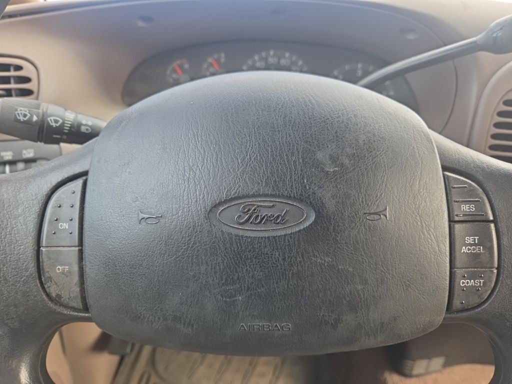 1997 Ford F-150 Lariat