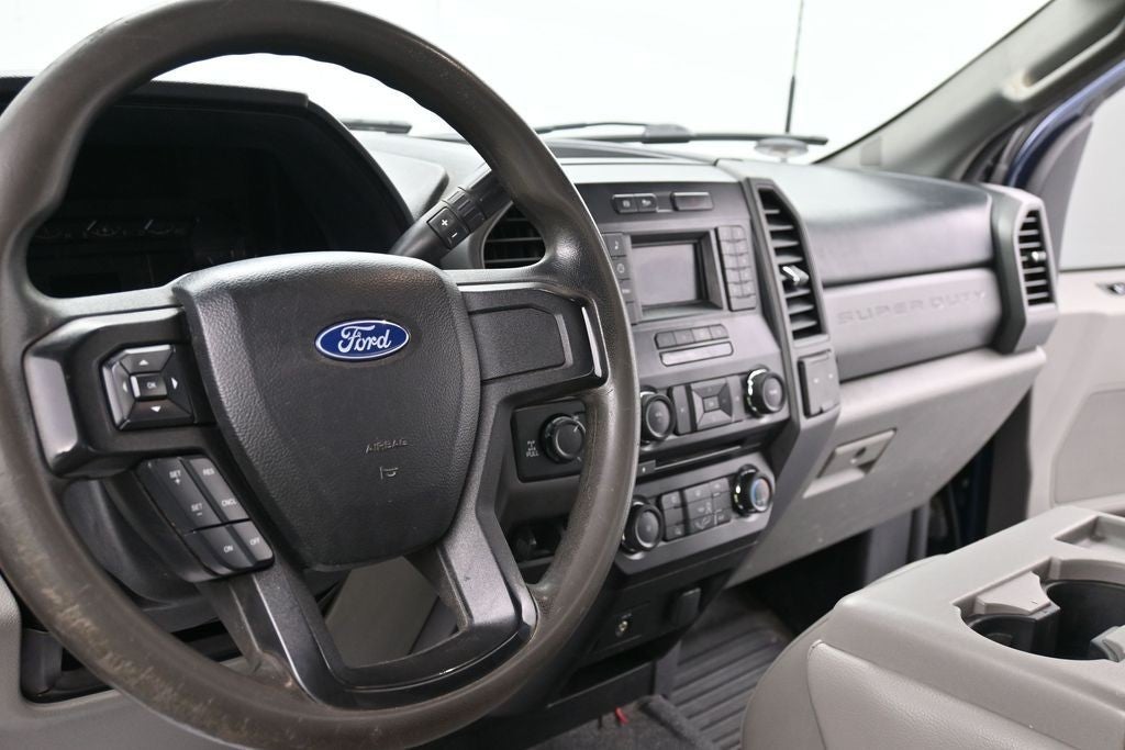 2018 Ford Super Duty F-350 SRW XL