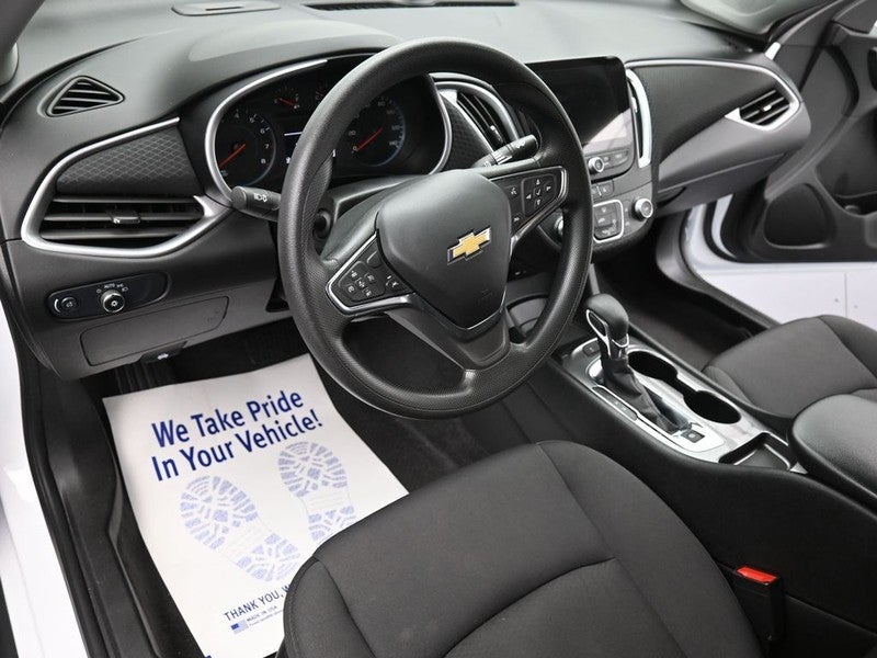 2025 Chevrolet Malibu 4dr Sdn LS w/1LS