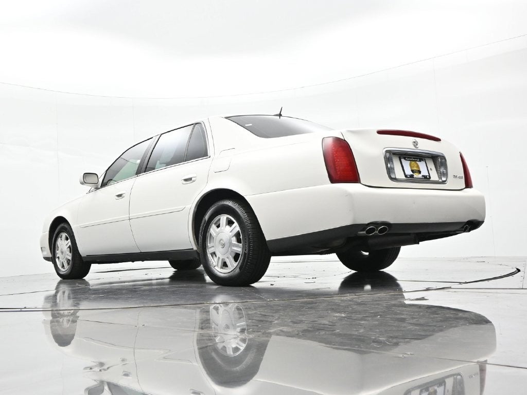 2005 Cadillac DeVille Base