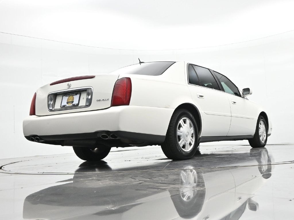 2005 Cadillac DeVille Base