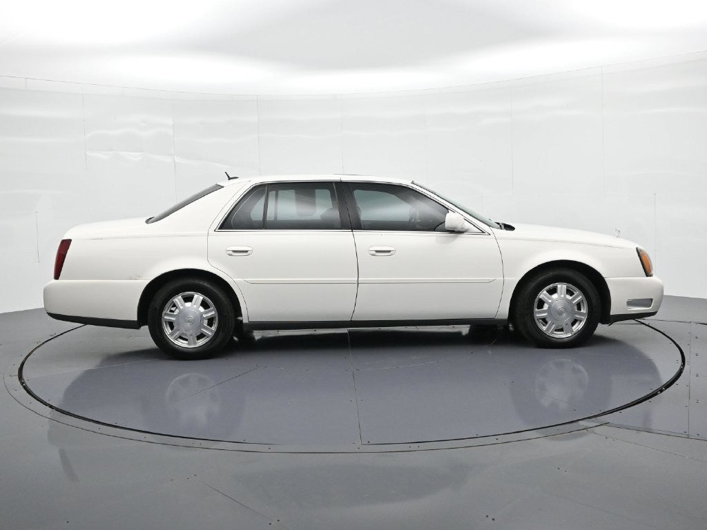 2005 Cadillac DeVille Base