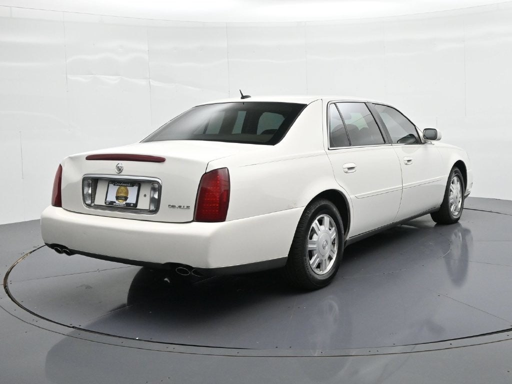 2005 Cadillac DeVille Base