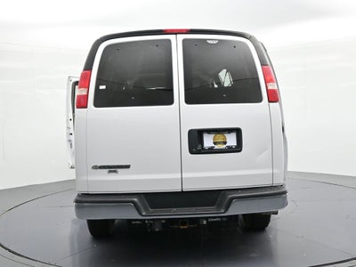 2018 Chevrolet Express Passenger RWD 3500 135" LT