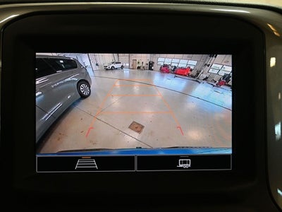 2022 Chevrolet Silverado 1500 4WD Crew Cab 147" Custom