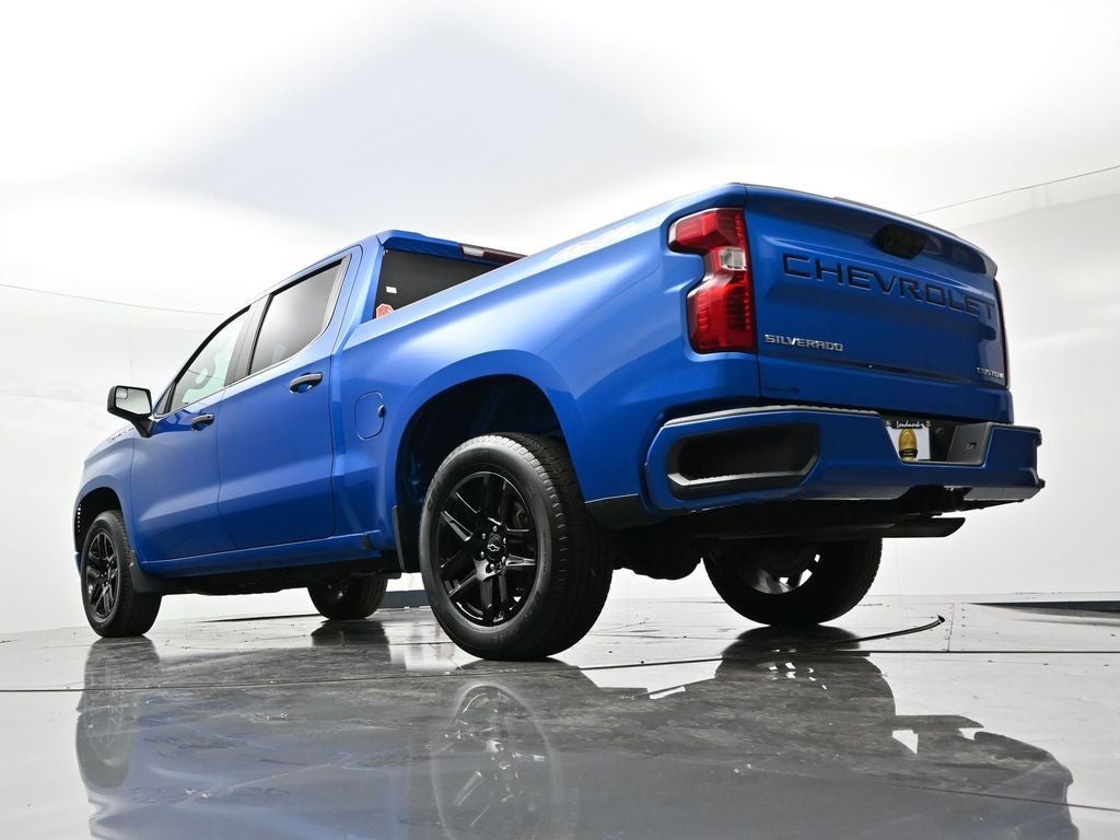 2022 Chevrolet Silverado 1500 4WD Crew Cab 147" Custom