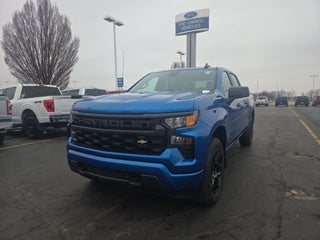 2022 Chevrolet Silverado 1500 4WD Custom Crew Cab