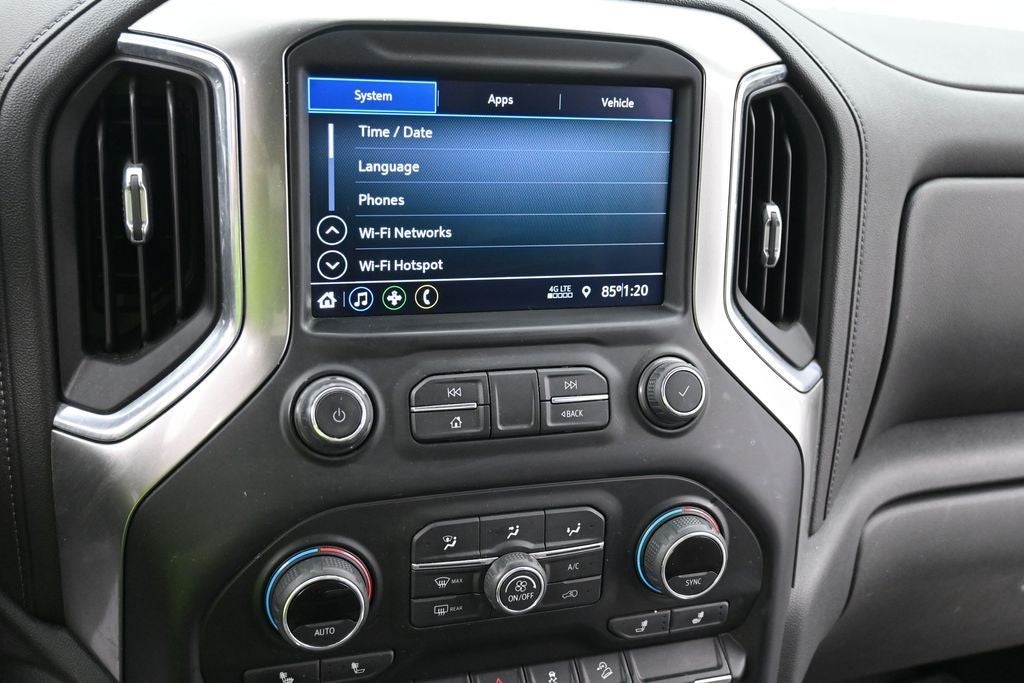2020 Chevrolet Silverado 1500 4WD Double Cab 147" RST