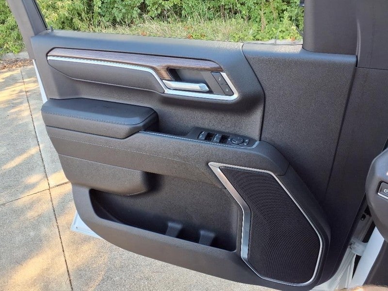 2025 Chevrolet Silverado 1500 4WD Crew Cab 147" LT w/1LT